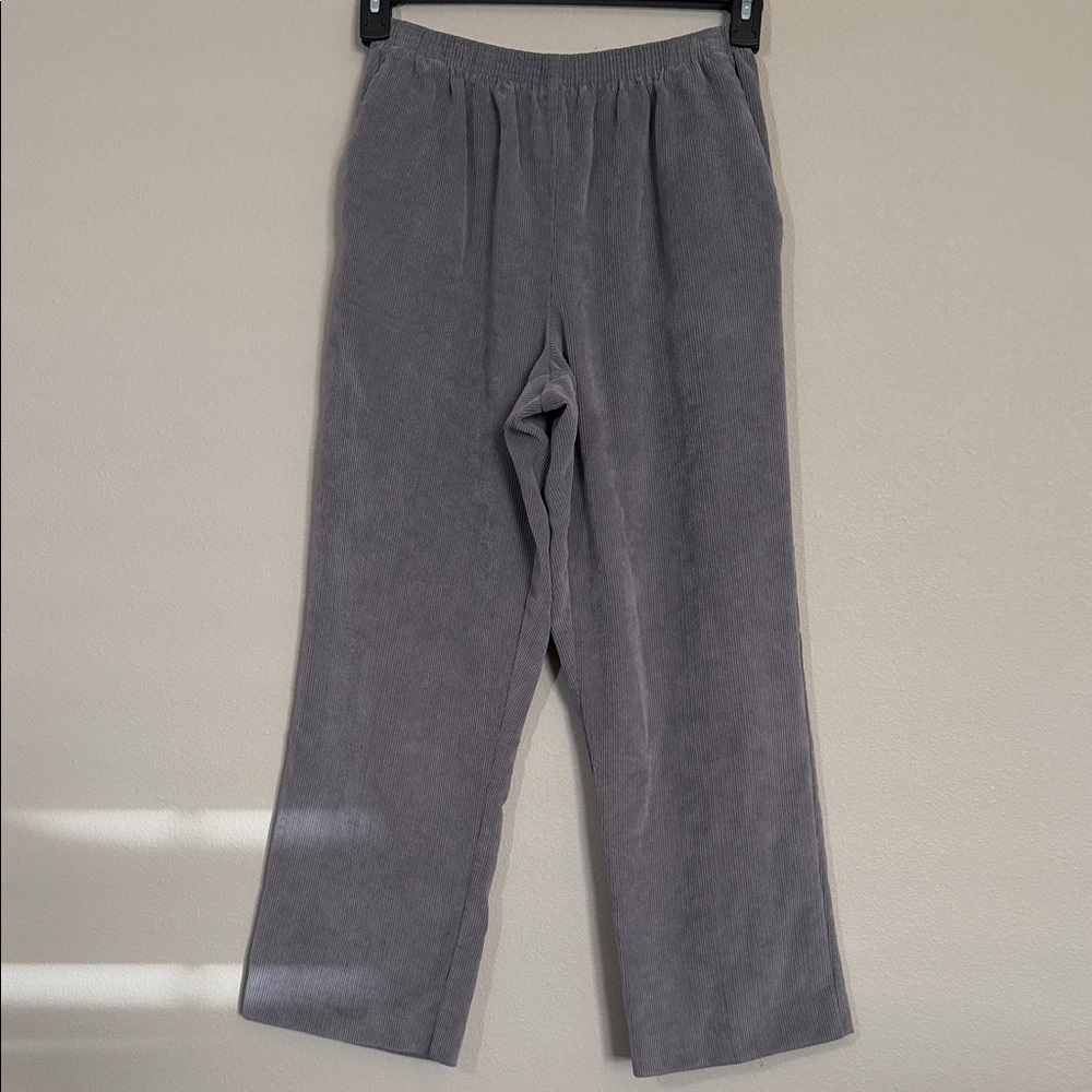 Alfred Dunner Corduroy Wide leg pants, with pockets, elastic waist, 12 petite